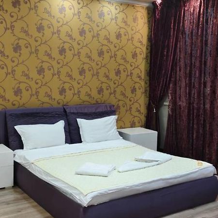 Nurly Tau 2Room Apartments Almatı Dış mekan fotoğraf