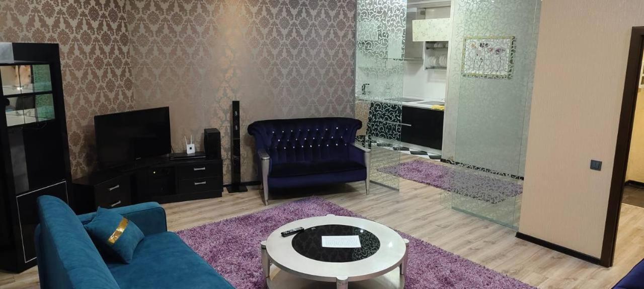 Nurly Tau 2Room Apartments Almatı Dış mekan fotoğraf