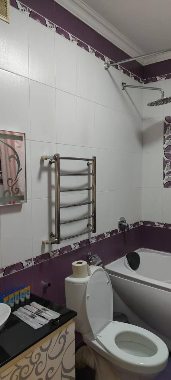 Nurly Tau 2Room Apartments Almatı Dış mekan fotoğraf