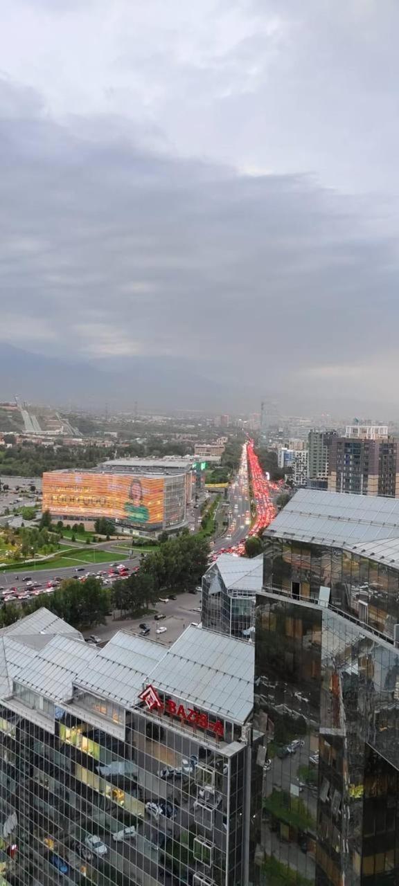 Nurly Tau 2Room Apartments Almatı Dış mekan fotoğraf